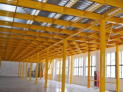 鋼結(jié)構(gòu)平臺(tái)