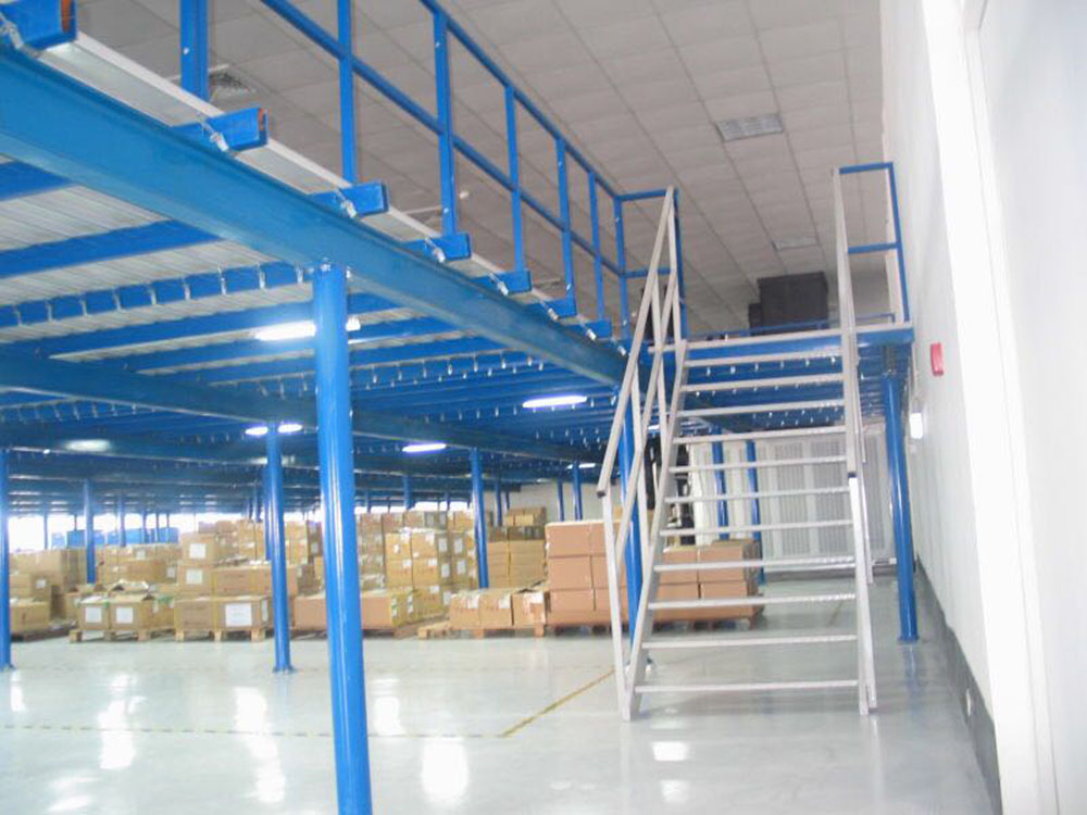 鋼結(jié)構(gòu)平臺(tái)